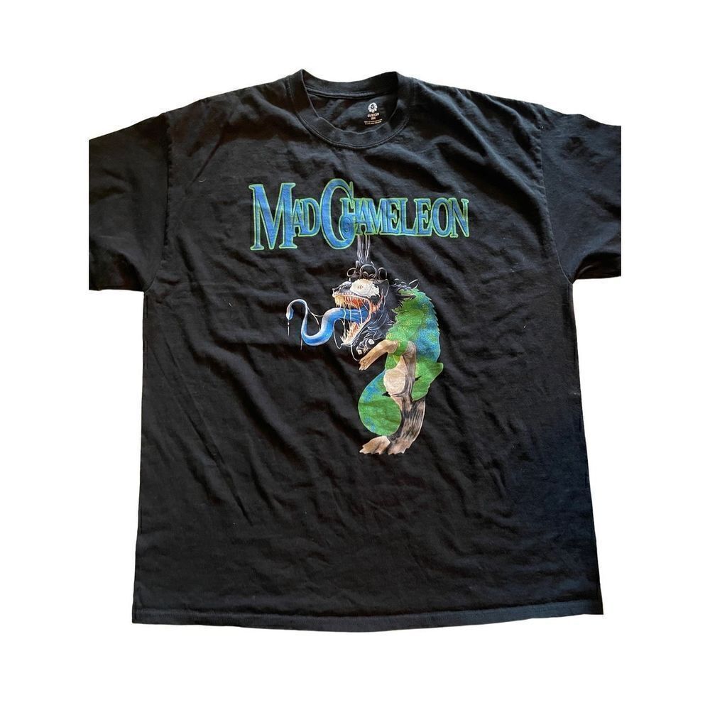 MAD CHAMELEON GRAPHIC T SHIRT